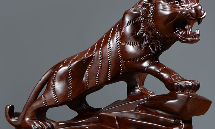 匠令黑檀木雕老虎摆件实木质雕刻十二生肖虎红木家居客厅装饰品工艺品