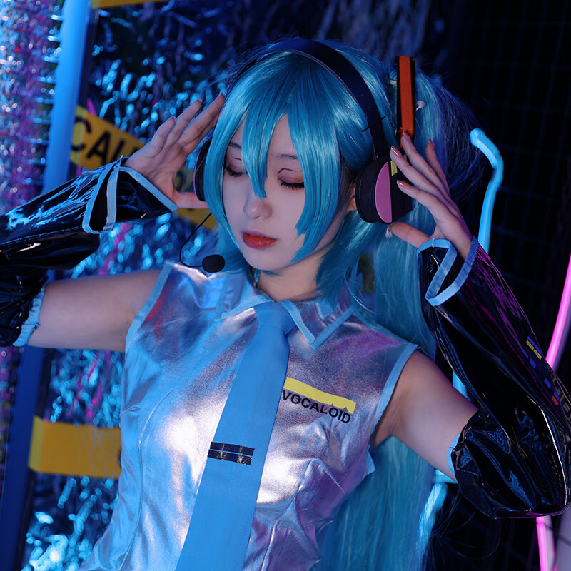 初音未来 miku 公式服现货初音未来 miku公式服漆皮cosplay霜霜魄