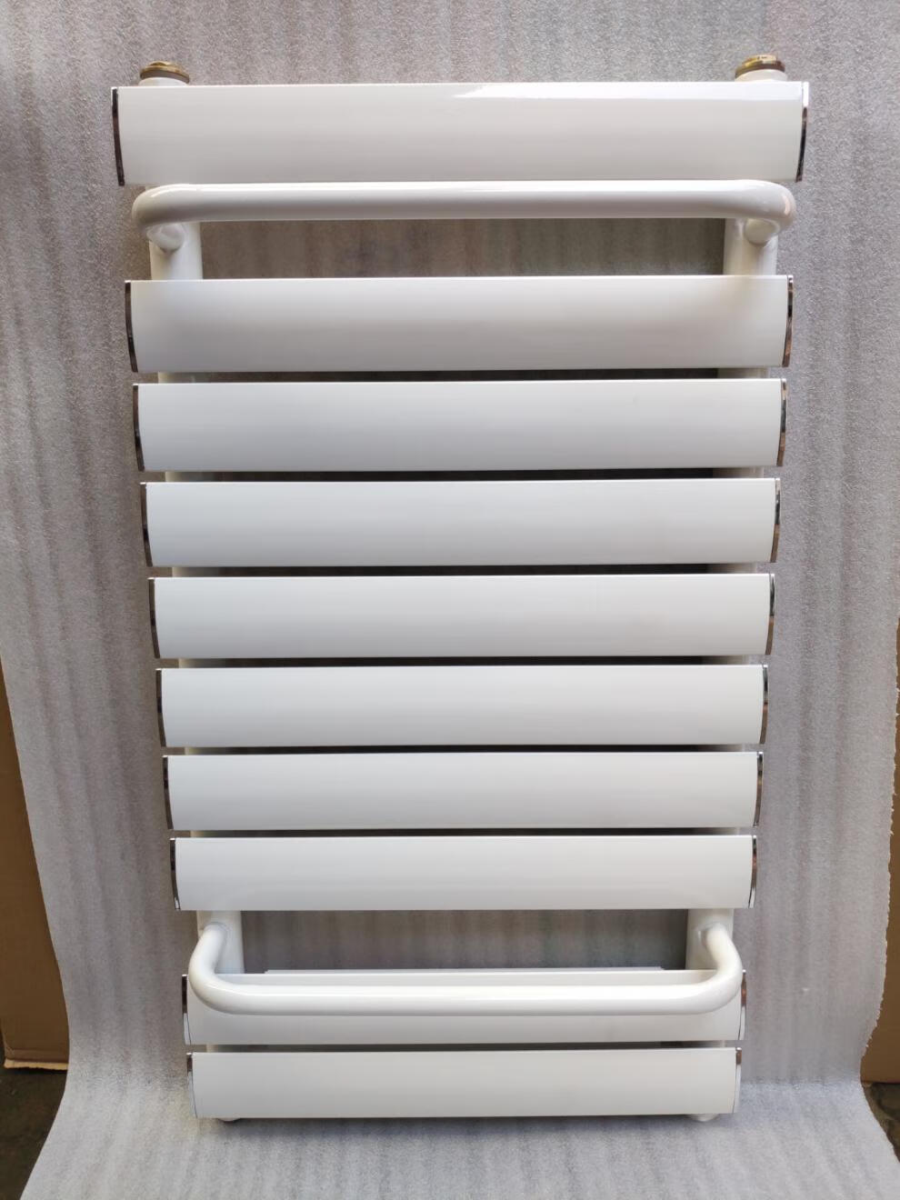 铜铝复合小背篓暖气片浴室卫生间暖气家用钢制卫浴背篓集体供暖 铜铝