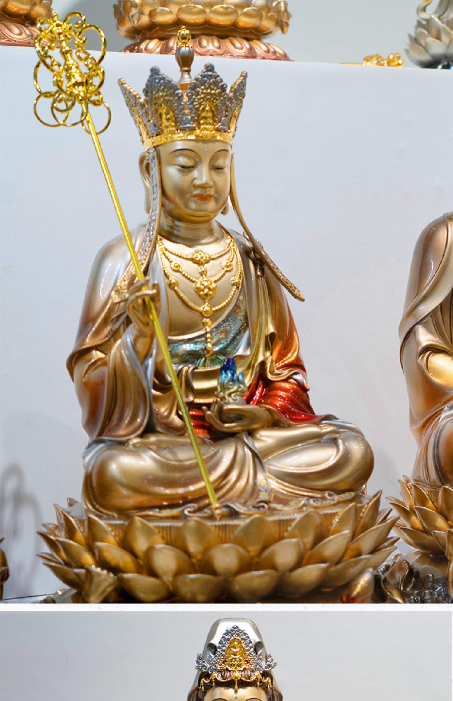 三漫陀娑婆三圣铜彩绘佛像释迦牟尼佛地藏王菩萨观世音菩萨像摆件