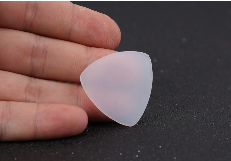 中阮拨片尼龙透明 民乐指弹韧性拨片 大阮中阮小阮手工打磨通用 标准