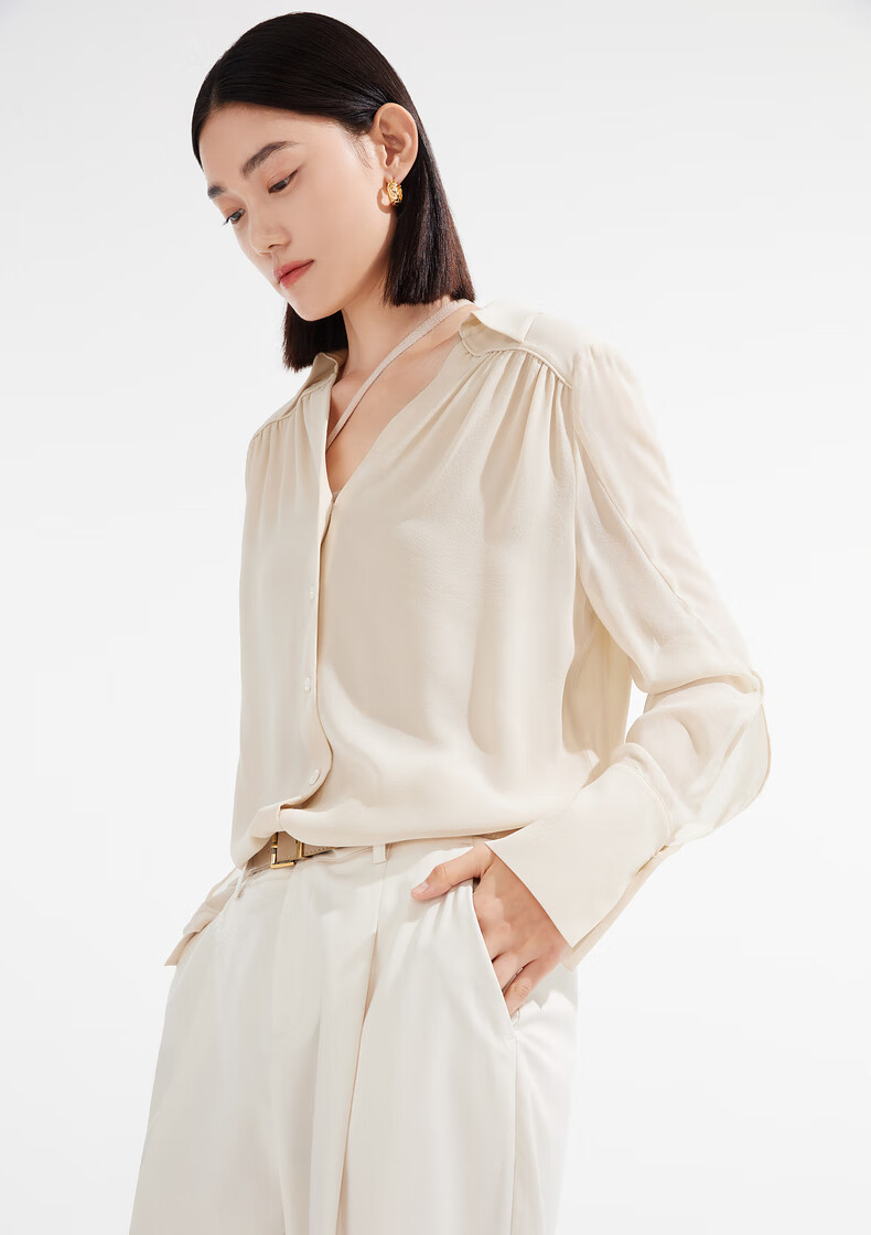 jz玖姿浅麦色桑蚕丝小衫女装2022夏季新款丝滑真丝优雅褶皱衬衫薄