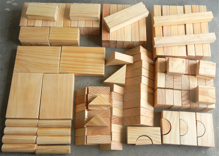 森尼熊幼儿园大型积木建构区原木色实心木质大块安吉积木拼装搭建玩具