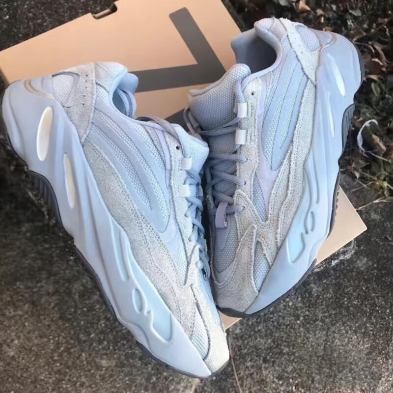 【现货】adidas yeezy 700 晶洞宝藏 椰子700老爹鞋 eg6860 fu6684 fv