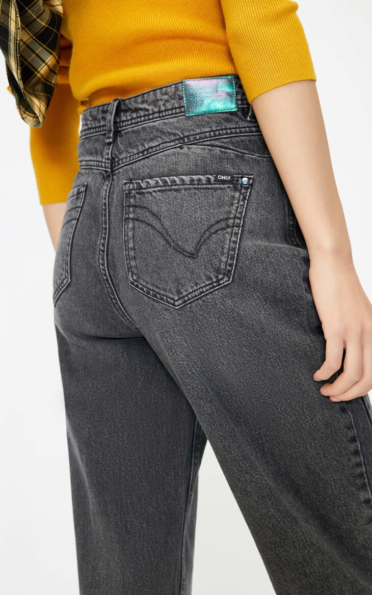 only春季新款时尚高腰宽松做旧九分直筒牛仔裤女120149537 j19黑牛仔