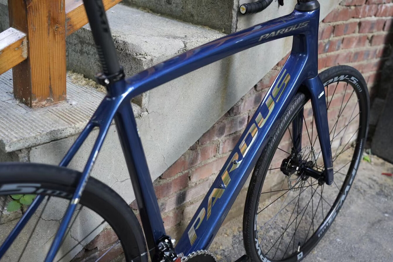 瑞豹公路车自行车super sport 105综合性长途舒适碳纤维碟刹公路车 变