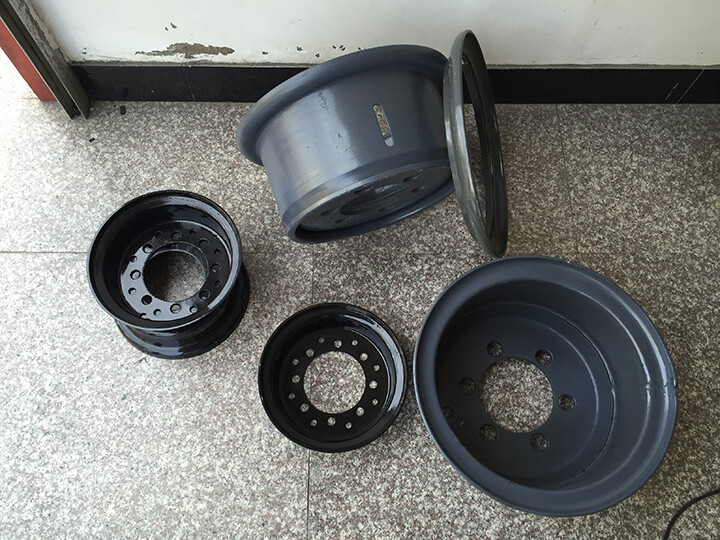 5吨叉车轮毂杭叉合力 其他型号钢圈联系客服下单!