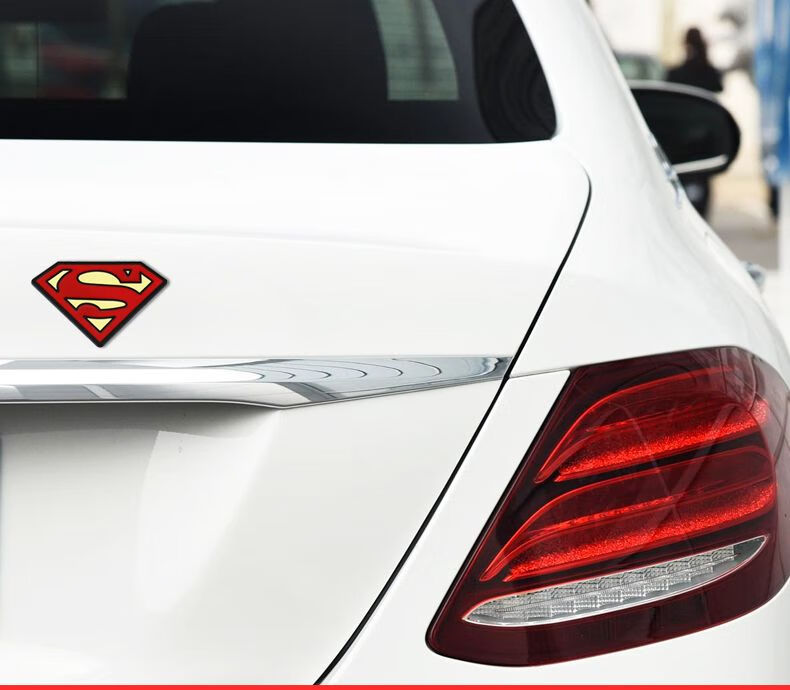汽车个性装饰贴superman人车贴车身贴3d金属油箱盖车标侧标尾标 小号