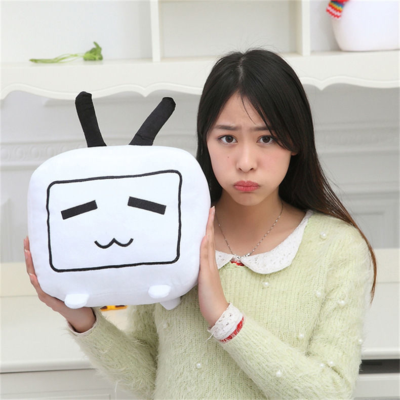 bilibili哔哩哔哩周边小电视抱枕b站毛绒玩具靠垫生日礼物批发2327手