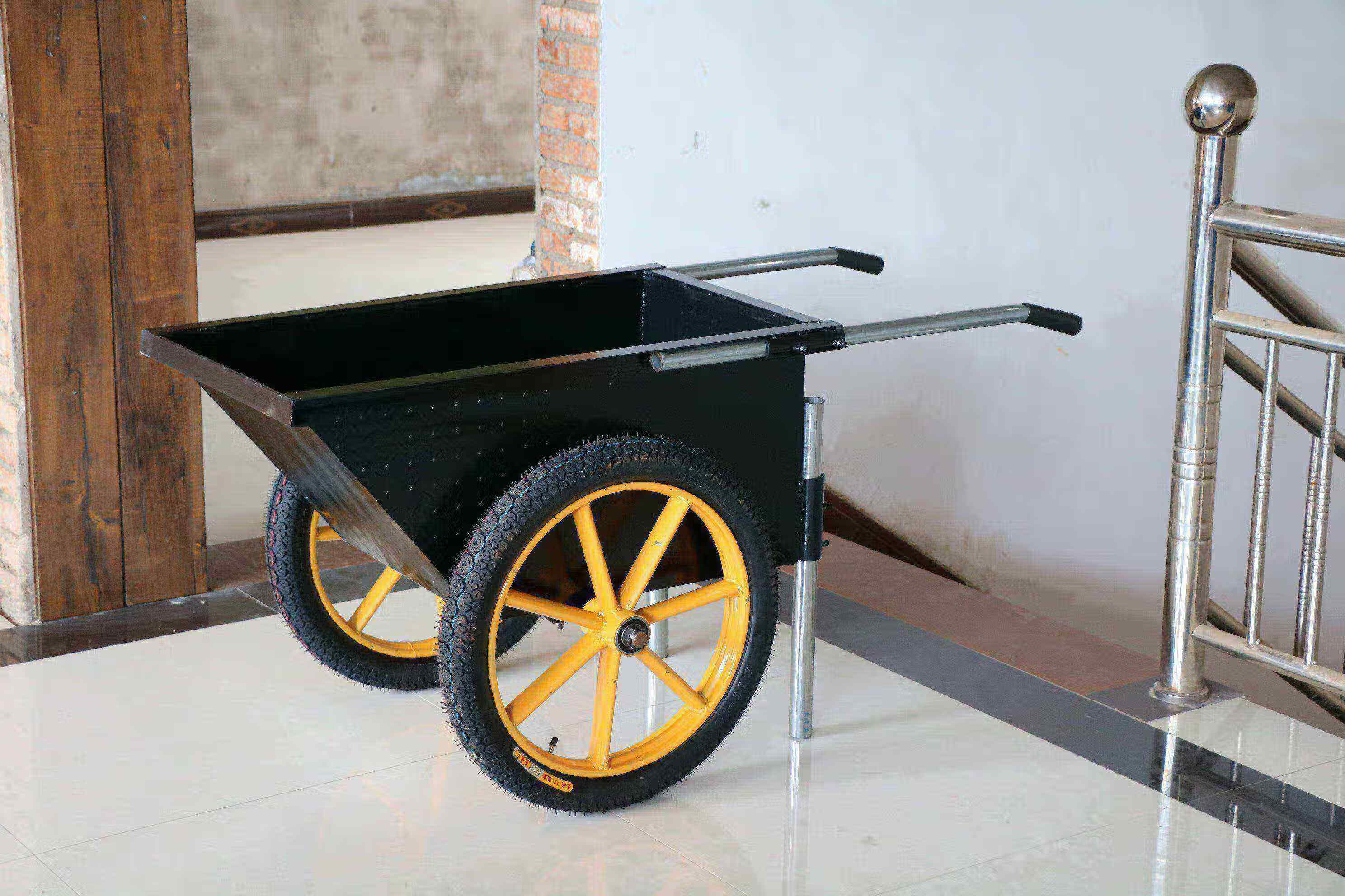 翻斗车劳动两轮手推搬运车工地小推车建筑家用垃圾拉货灰斗车轮胎