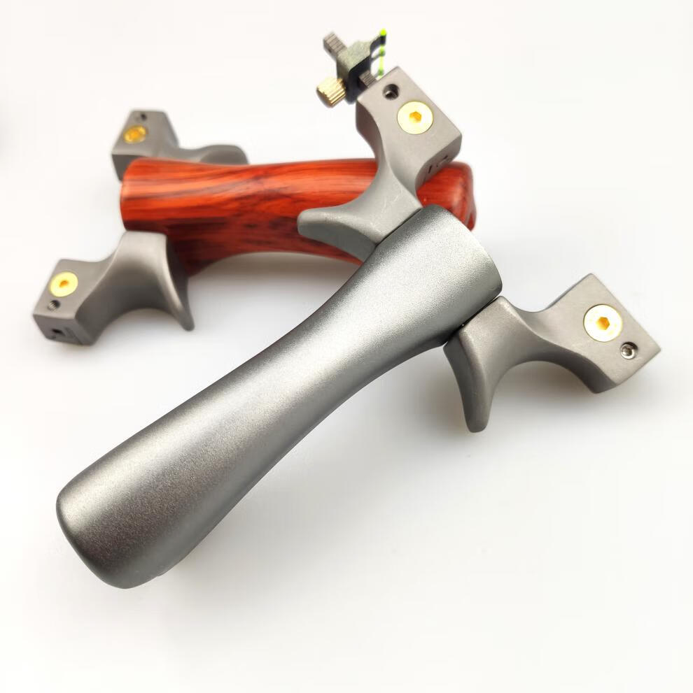 高端户外弹弓成人专业竞技比赛钛合金传奇2020弹弓不锈钢扁皮快压免绑