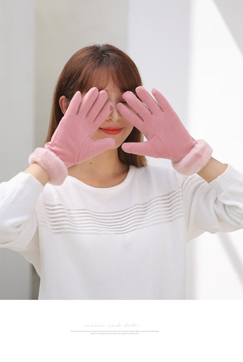 戴着保暖的日本手套秋冬天女士加绒加厚保暖触屏开车骑车滑雪棉手套秋