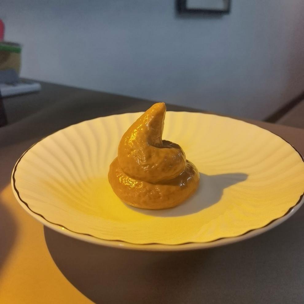 千奇梦 六一儿童节礼物吐舌头大便便钥匙扣创意整蛊挤压新奇减压发泄