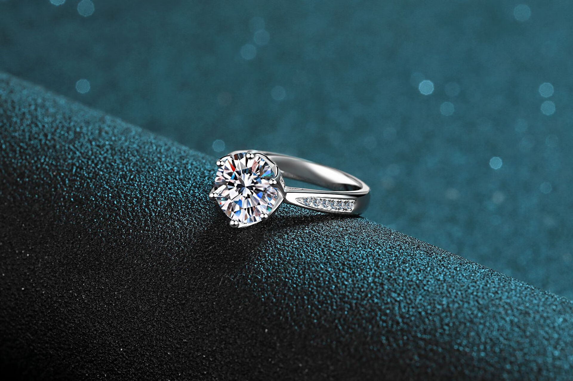 媛姿yuanzi925银戒指女简约锆石仿真莫桑石钻戒六爪3克拉生日送女朋友