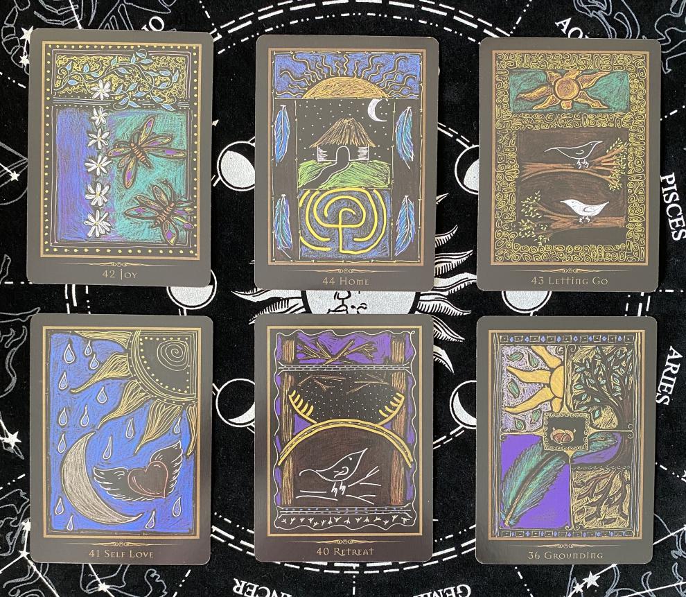 shamanic healing oracle 萨满的疗愈神谕卡英文镀金边卡牌 萨满的疗