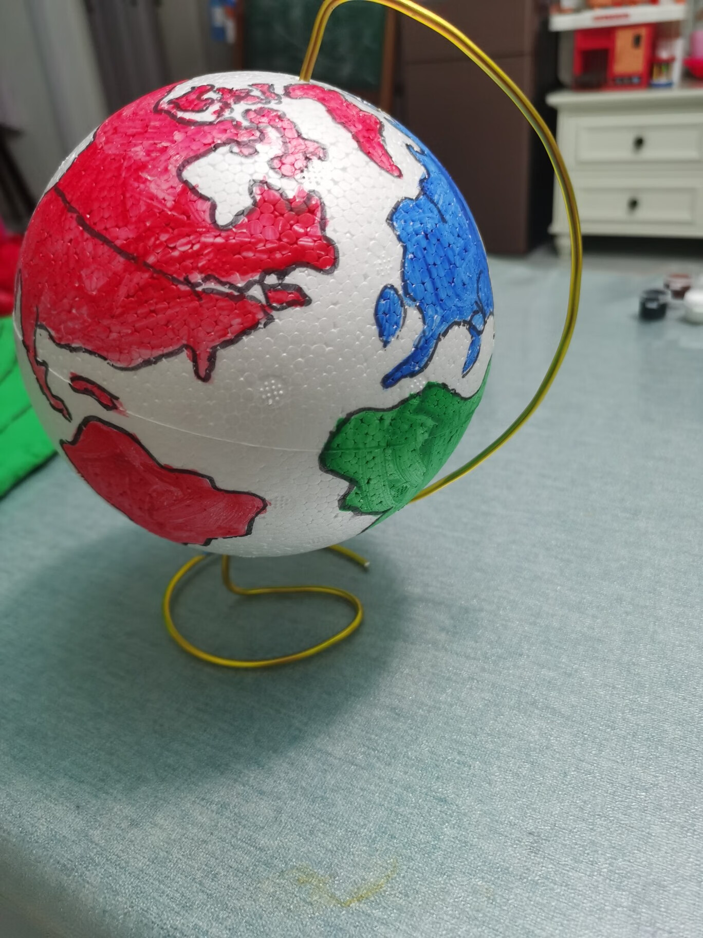 地球仪模型制作橡皮泥图片