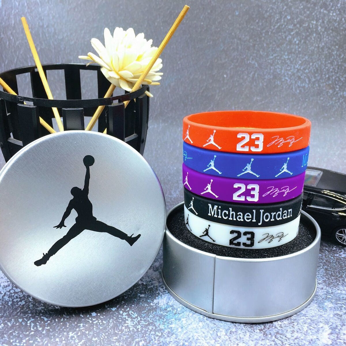 篮球手环nba球星夜光手环男运动硅胶手链 金属礼盒装(可选大小号)