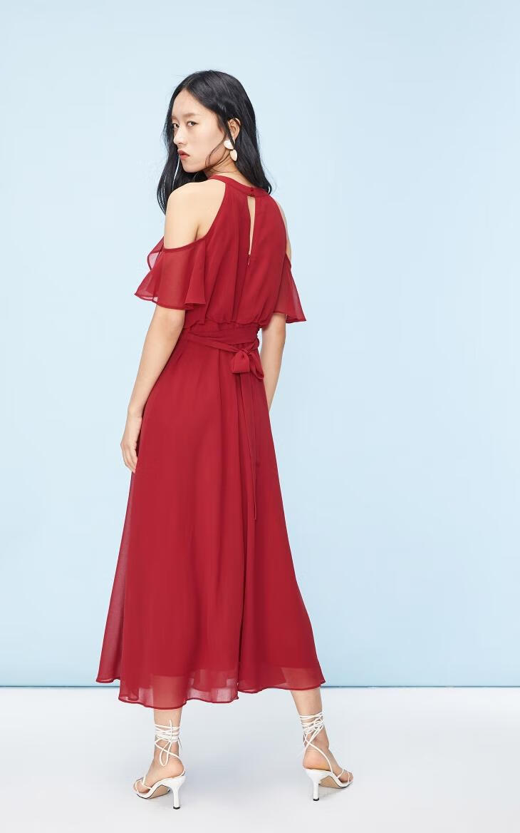 only春季新款气质露肩雪纺收腰显瘦长款连衣裙女120107551 f16 里约红