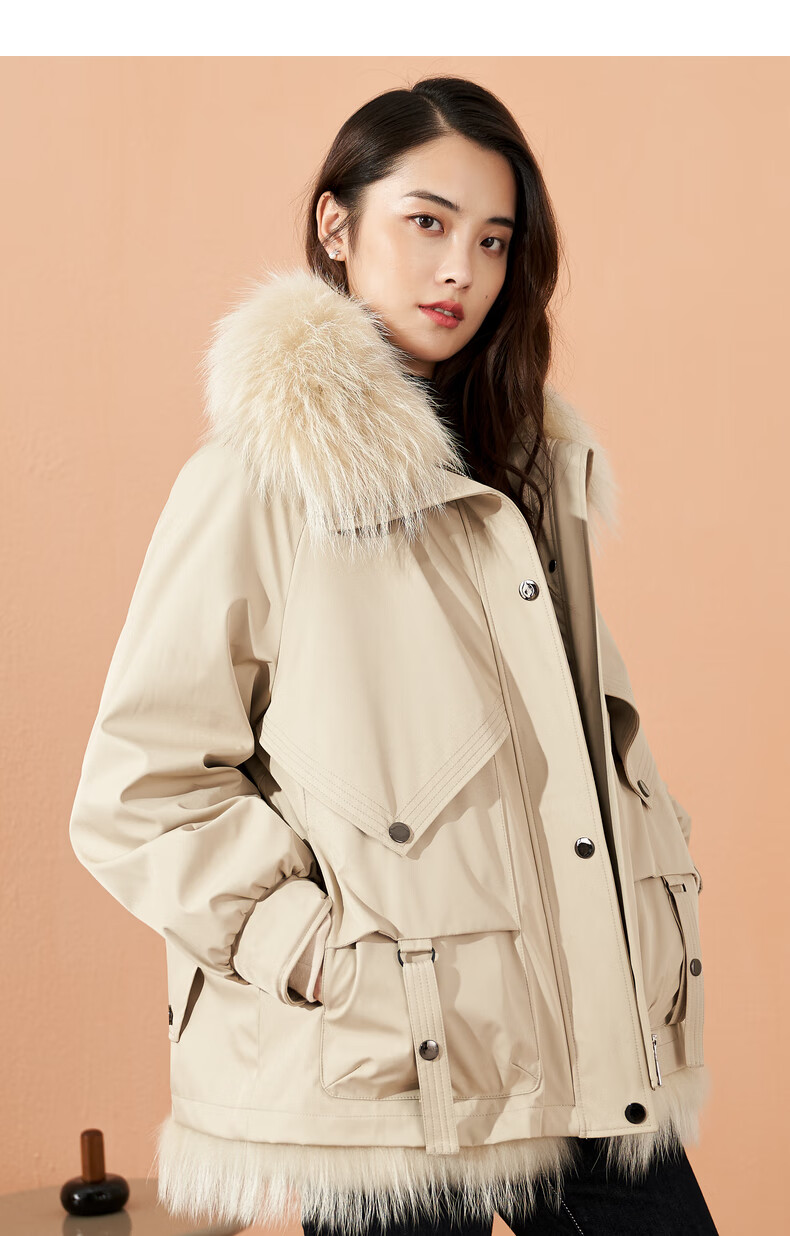 芭蒂娜派克服2020年秋冬新款米色宽松加厚大毛领短款棉服外套女 黑色
