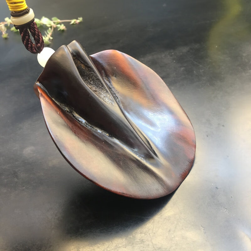 默奢天然黑驴蹄子吊坠平安牌子手把件刮痧板摸金符驴蹄子手把件