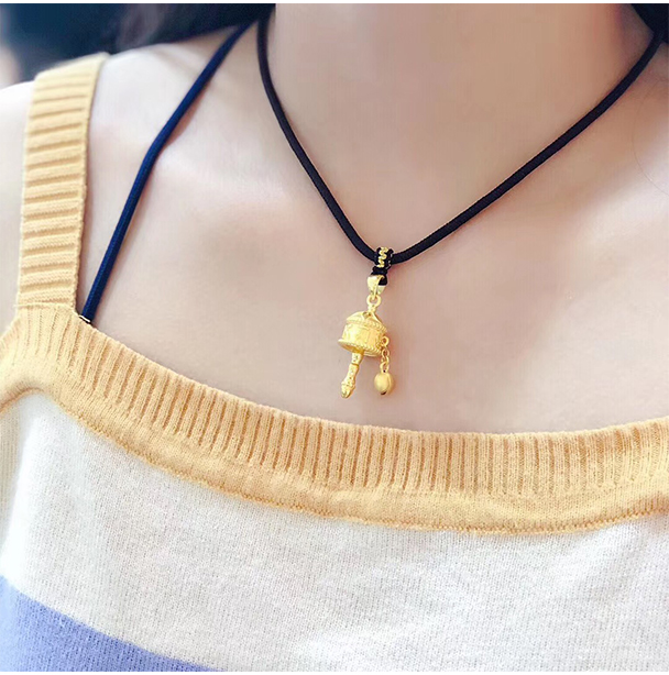 妙灵阁六字真言转经筒吊坠女款黄金坠子挂绳短黑绳项链999足金西藏
