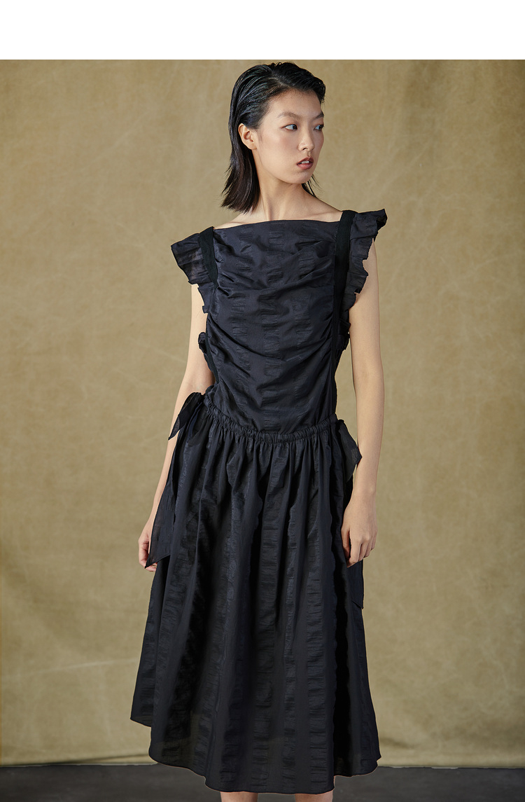 donoratico/达衣岩装2021夏年连衣裙(圣彼得的谜团之一) 然乌黑 s