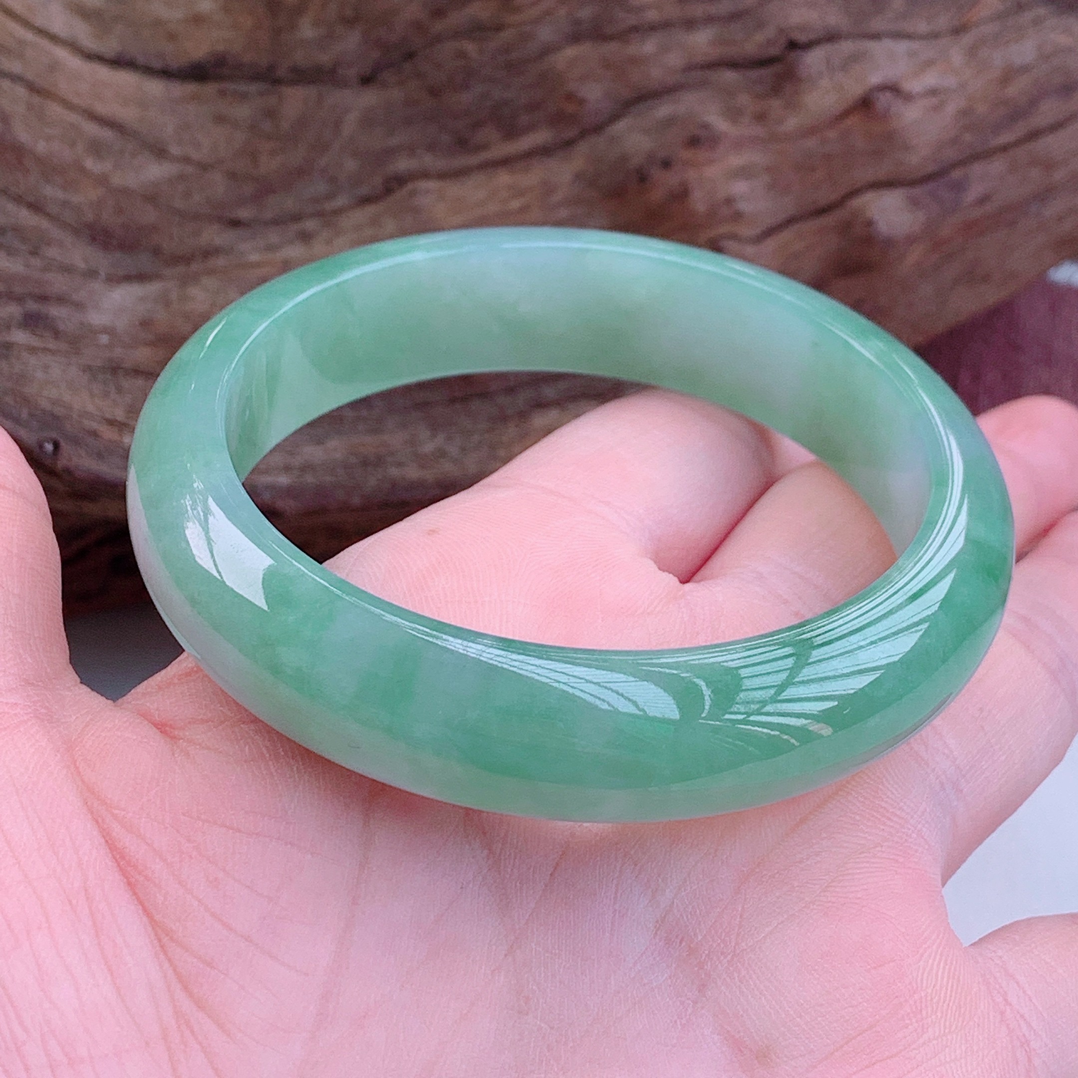 全意琳缅甸翡翠手镯飘绿玉镯子圈玉冰种浅女款冰糯种阳绿64mm