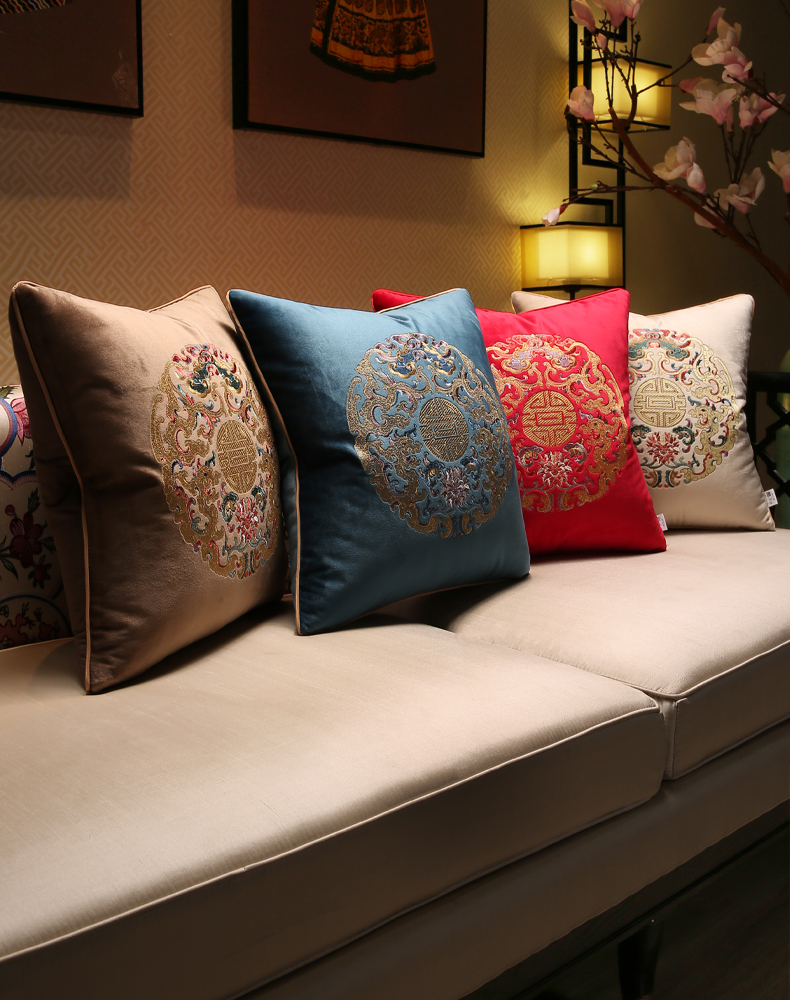 罗曼时光中式客厅长方形抱枕家用床头沙发靠枕绒布靠垫办公室腰枕冬季