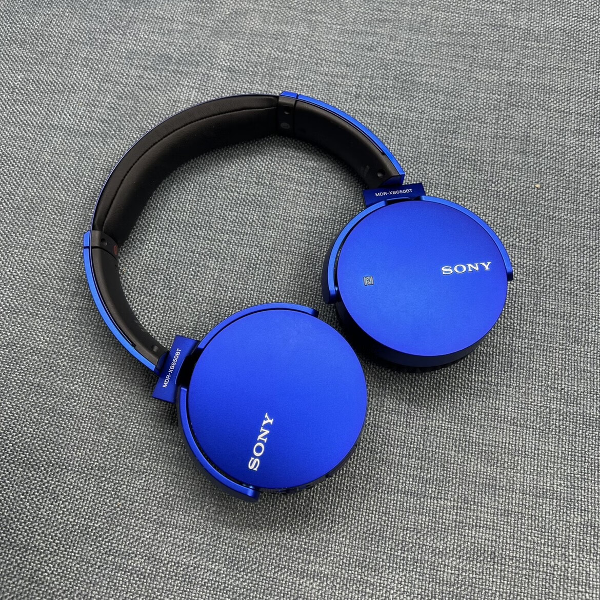 索尼sony mdr-xb650bt无线头戴蓝牙耳机重低音带麦运动通话 蓝色98新