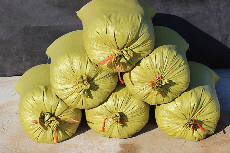 次黄色麻袋编织袋批发蛇皮袋 快递打包袋 搬家尼龙袋子特大号 45*77