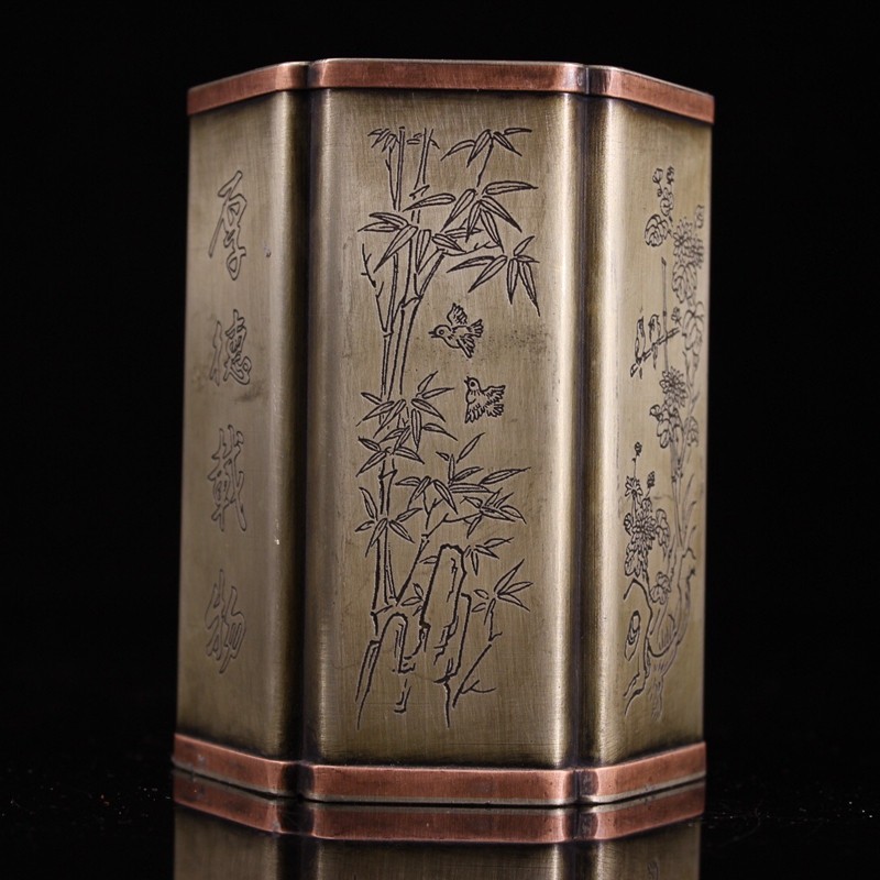 铜人艺巷全铜手工錾刻梅兰竹菊六棱笔筒书房桌面装饰收纳铜笔筒a款六