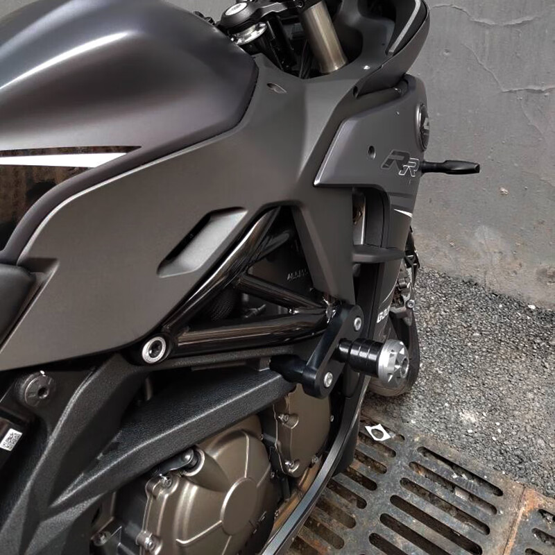 适用钱江赛600追600黄龙600改装防摔球防摔棒缓冲车身防摔杠配件钛色