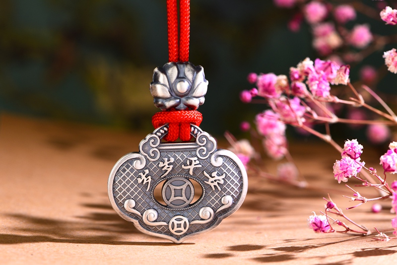 适用场景:满月类别:长命锁材质:足银增值服务:刻字图案造型:其他货号