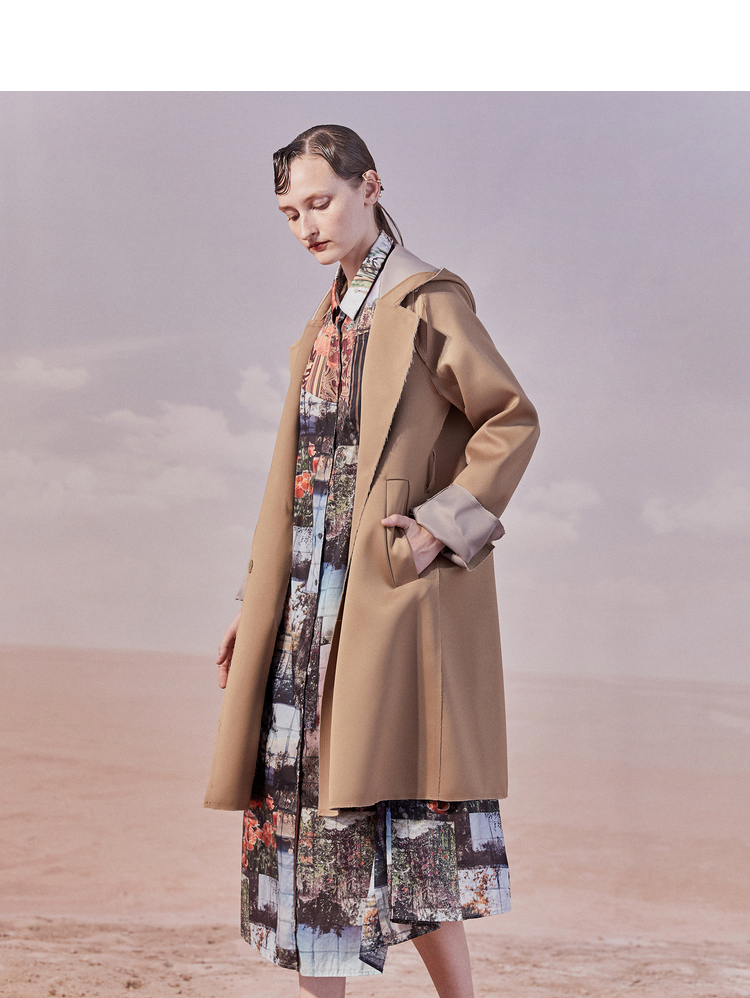 女装 风衣 谜底 miidii/谜底21春新款简洁质感毛边系带收腰中长款风衣