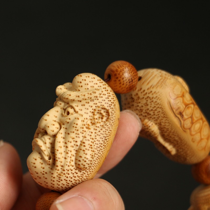 纯手工文玩竹根雕罗汉竹制手串 雕刻"喜怒哀乐愁"手把件手持男款 图片