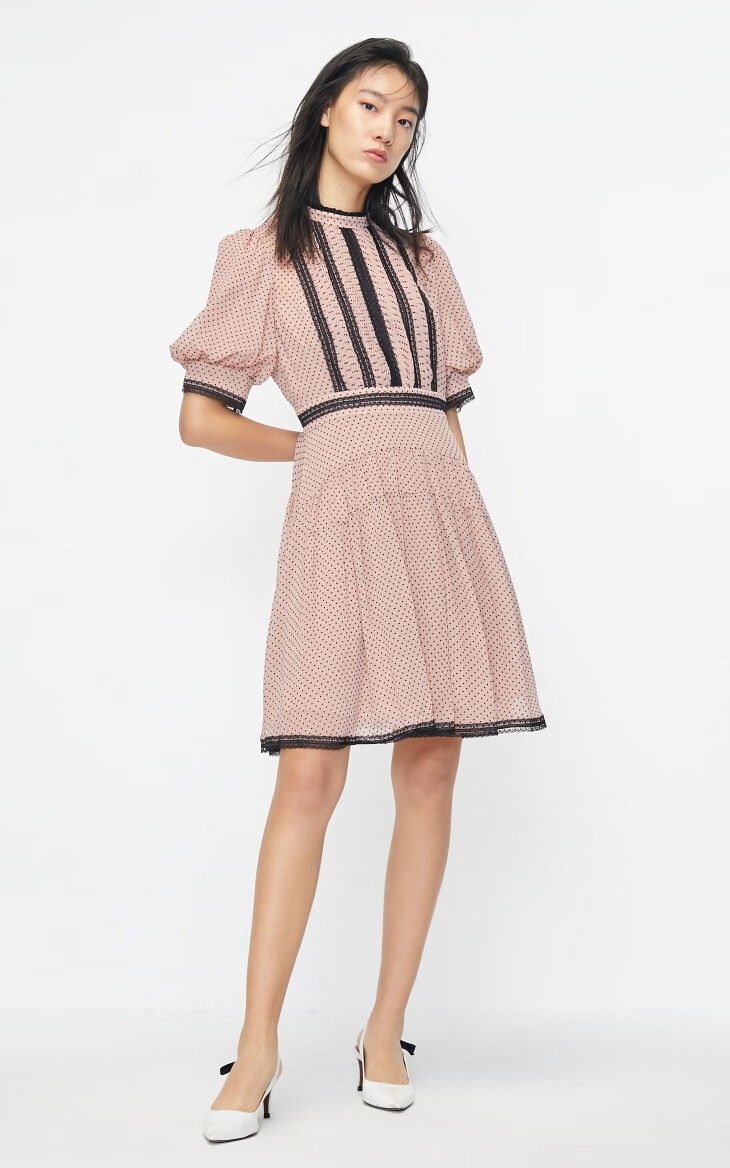 only2020春季新款甜美蕾丝波点收腰连衣裙女120107636 s01 黑色black