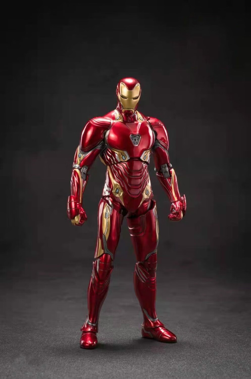 手办漫威合金属超可动模型定制款漫威格纳库任意无灯钢铁侠联系客服