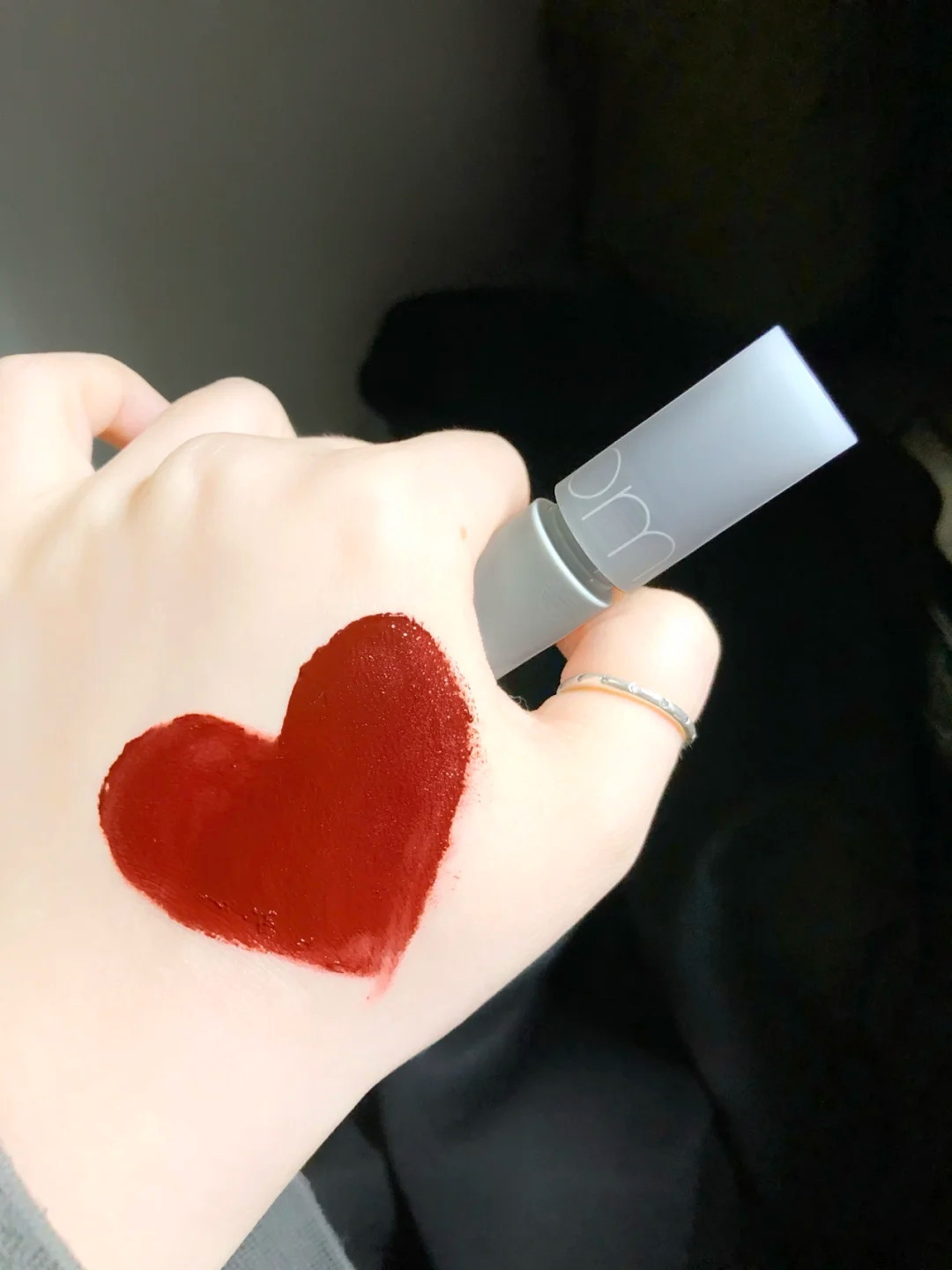 romand果汁唇釉镜面联名自然之美口红奶油杏色水光小众品牌 水膜唇釉