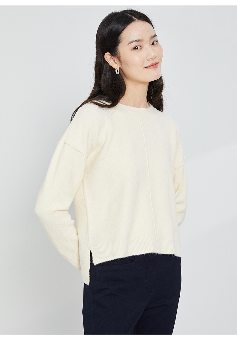 官方集团依恋毛衣女春季时尚休闲宽松圆领套头针织毛衣64乳白色165
