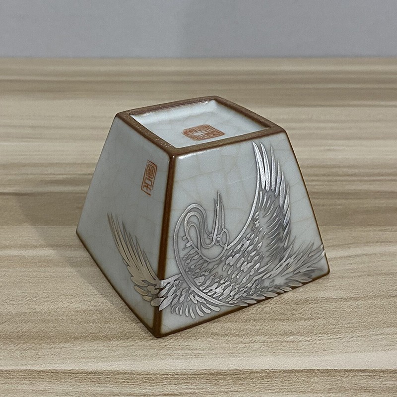 京峰阁 官窑银手绘斗方仙鹤单杯名师手绘五大名窑杯手工主人杯陶瓷