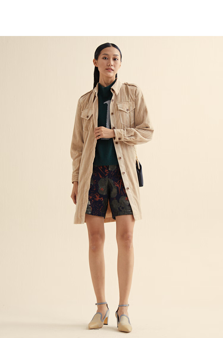 女装 连衣裙 谜底 miidii/谜底21春新品质感丝绒压花复古个性收腰