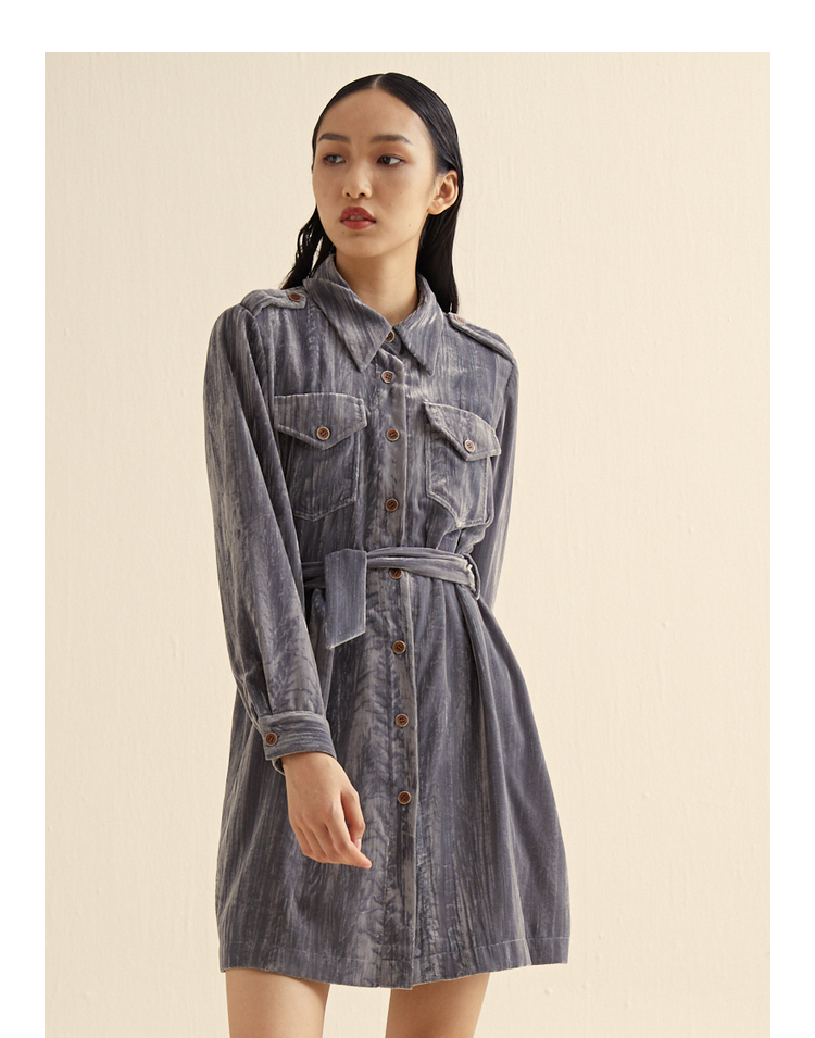 女装 连衣裙 谜底 miidii/谜底21春新品质感丝绒压花复古个性收腰