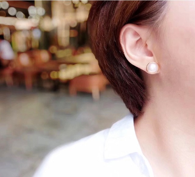 荟隆专柜63 天然海水马贝耳钉 珍珠 耳环女 气质百搭复古耳饰品感