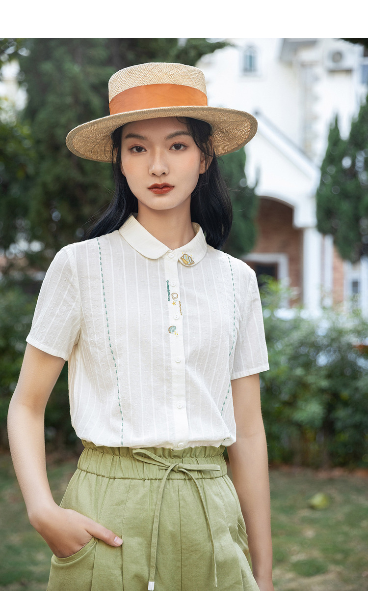 茵曼夏装新款翻领趣味可爱绣花钉珠点缀纽扣开襟提花衬衣文艺1812167