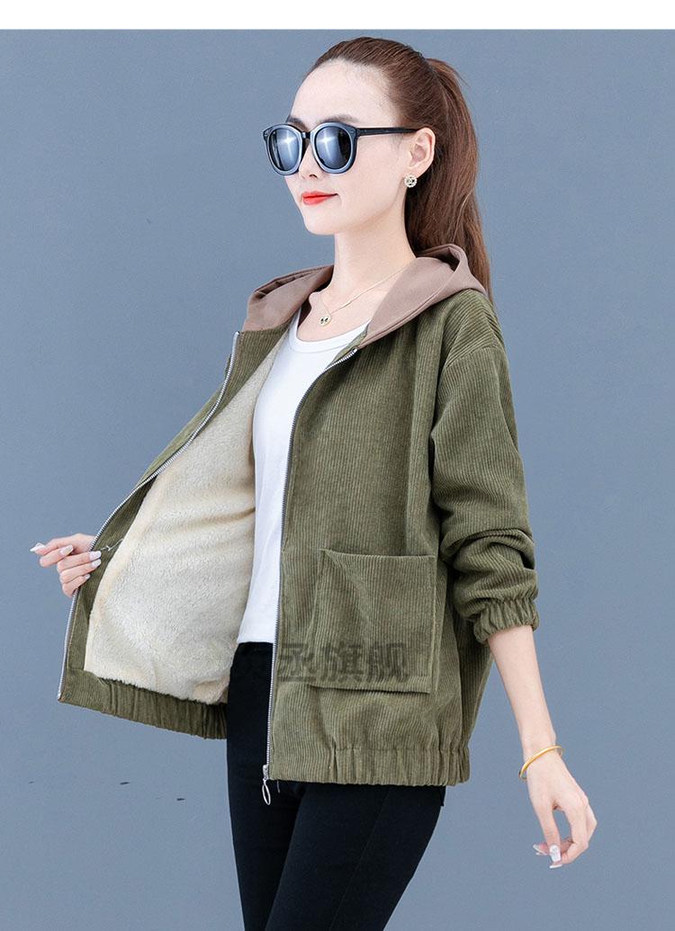 保暖灯心绒女外套女加绒灯芯绒加厚中年妈妈灯芯短新款遮肚加休闲连帽