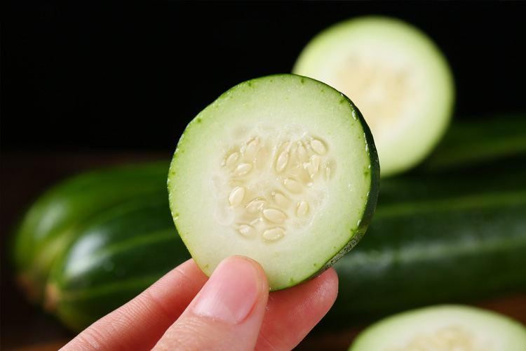 潍坊青龙脆瓜2021年头茬捎瓜烧瓜菜瓜新鲜稍瓜低糖水果5斤