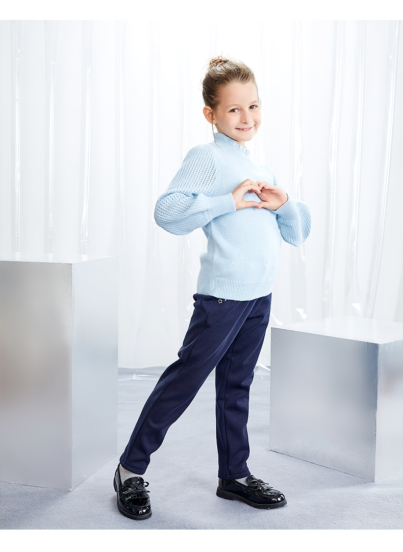 依恋衣恋儿童冬季新品女童木耳领纯色毛衣泡泡袖设计童装浅蓝色120cm