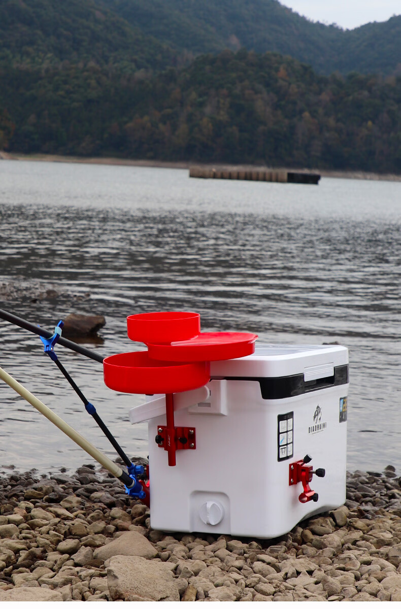 德日进口 野钓小钓箱轻便小型20升可坐迷你多功能新款全套2021台海钓