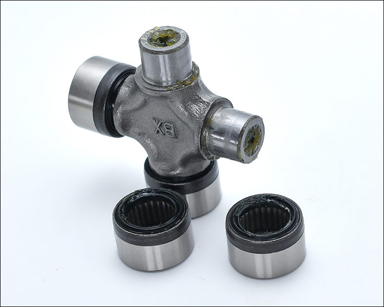 上海可发适用于众泰汽车2008众泰5008传动轴万向节十字轴十字节长城