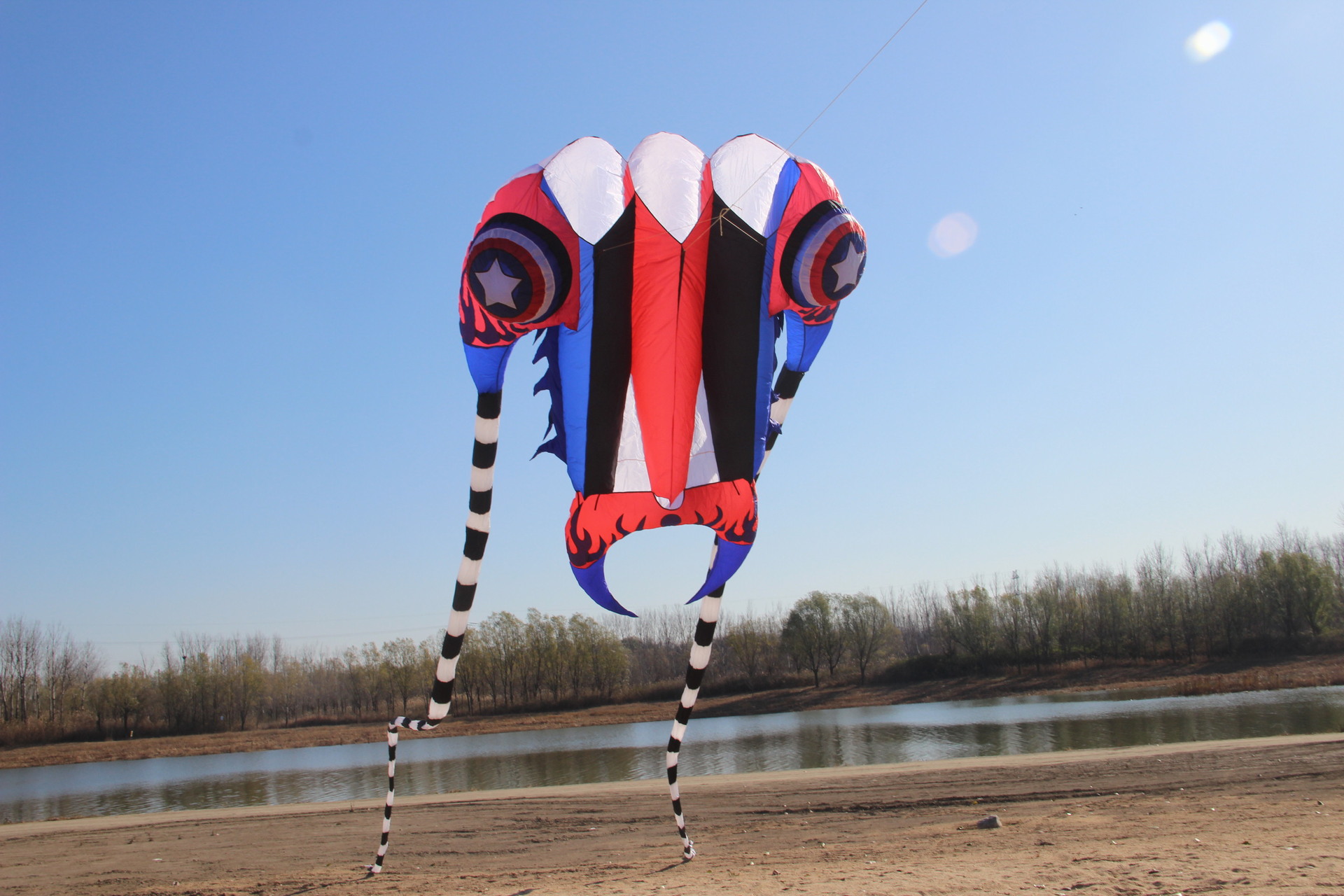 领航风筝美国队长三叶虫充气风筝展览风筝7平米